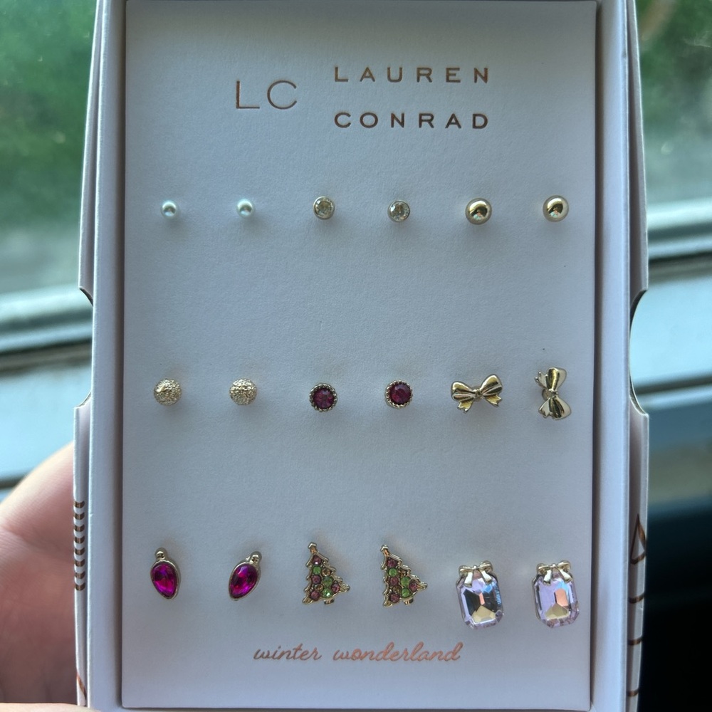 LC Lauren Conrad Gold and Pink Earring Set